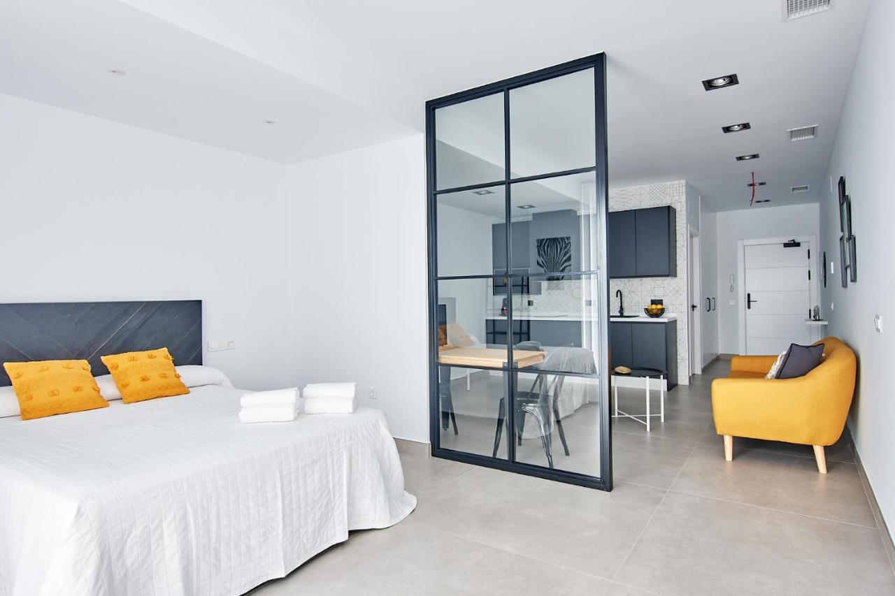 9 Nidos Centrica Suites - Nuevo ปลาเซนเซีย ภายนอก รูปภาพ