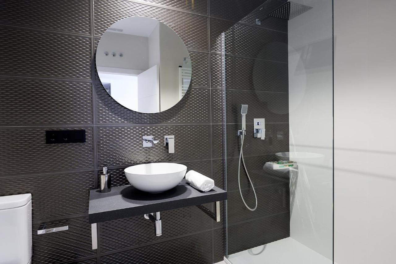9 Nidos Centrica Suites - Nuevo ปลาเซนเซีย ภายนอก รูปภาพ